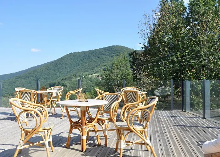 De L'étoile 3* Le Bosc (Midi-Pyrenees)