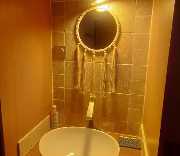 De L'étoile Hotel Le Bosc (Midi-Pyrenees)